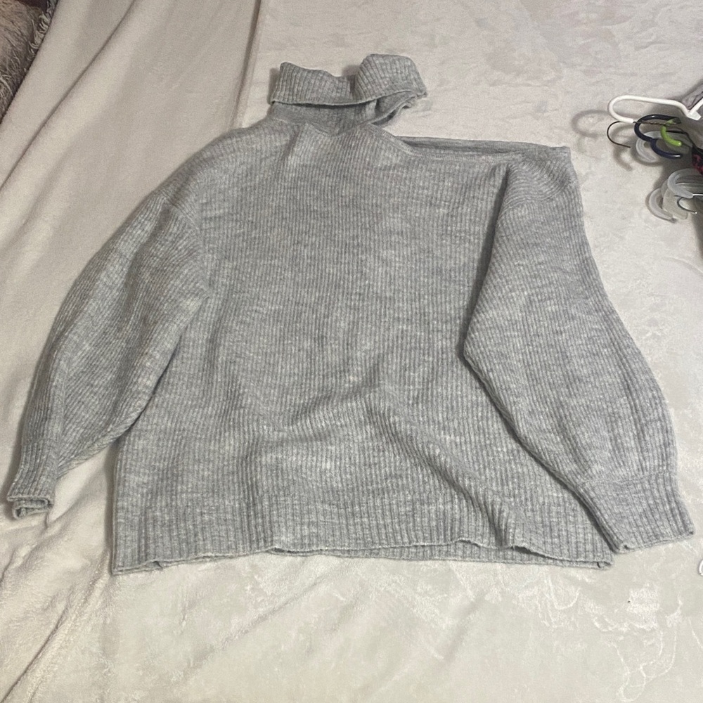 H&M Light Gray Cowl Neck Sweater